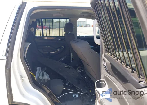 2016 Chevrolet Tahoe Commercial Fleet z USA, uszkodzony, nr VIN 1GNSKDEC2GR401141